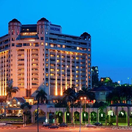 Hilton Yaounde Hotell Eksteriør bilde