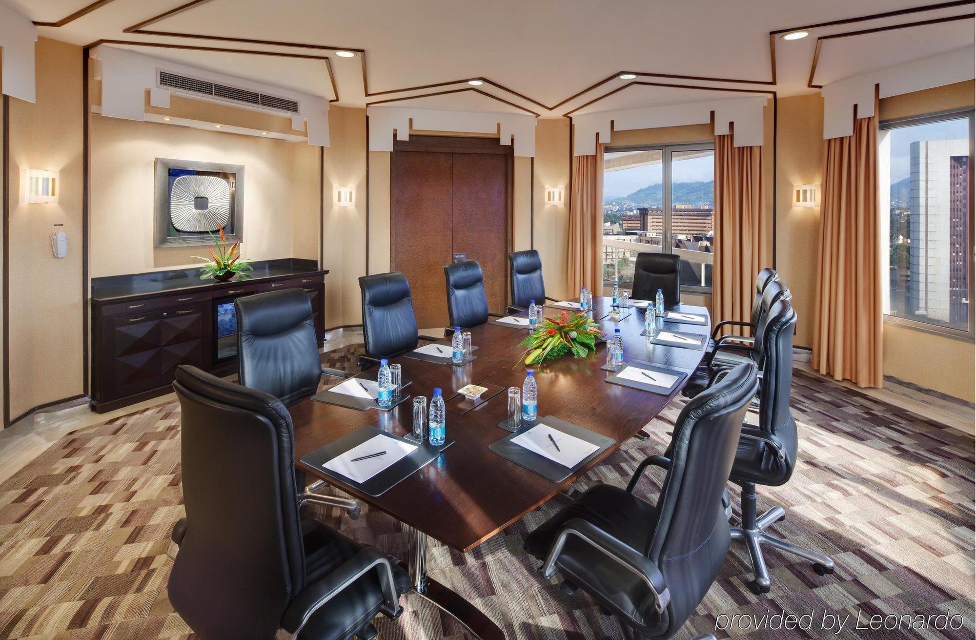 Hilton Yaounde Hotell Business bilde