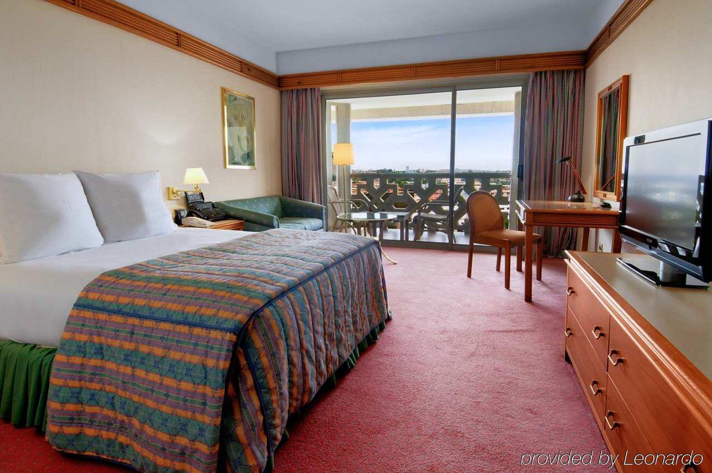 Hilton Yaounde Hotell Rom bilde