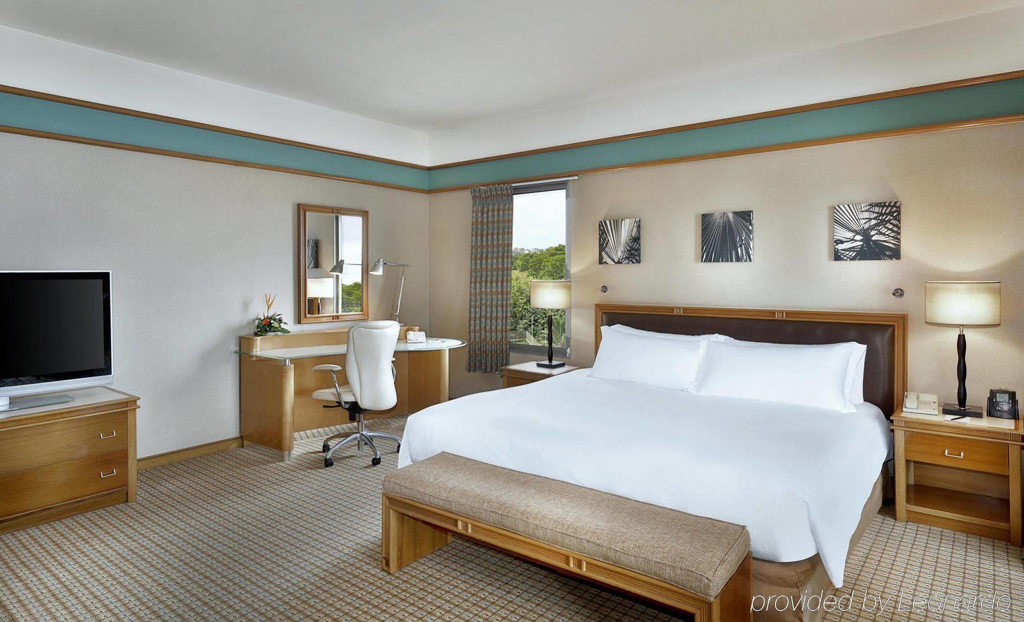 Hilton Yaounde Hotell Eksteriør bilde